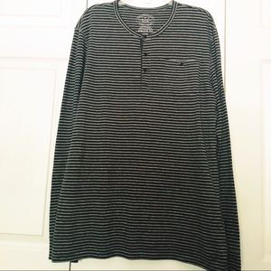 American Eagle Outfitters LS Gray Striped Button Top Crew Neck Shirt